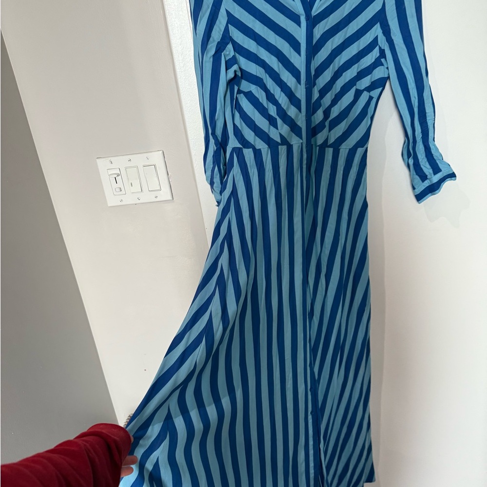 Chic Blue Striped Long Sleeve Dress